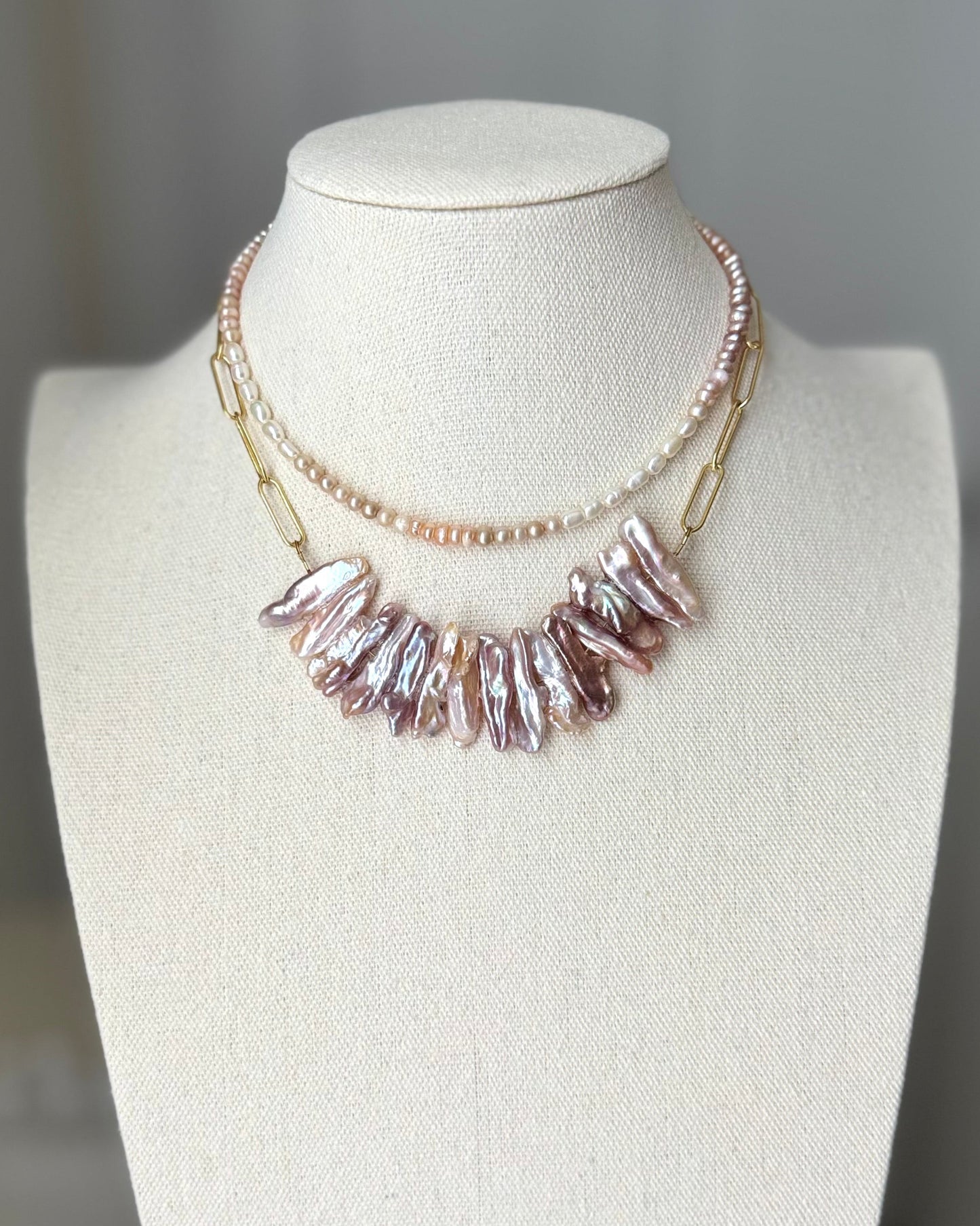 Soft Glow Pearl Collar Necklace