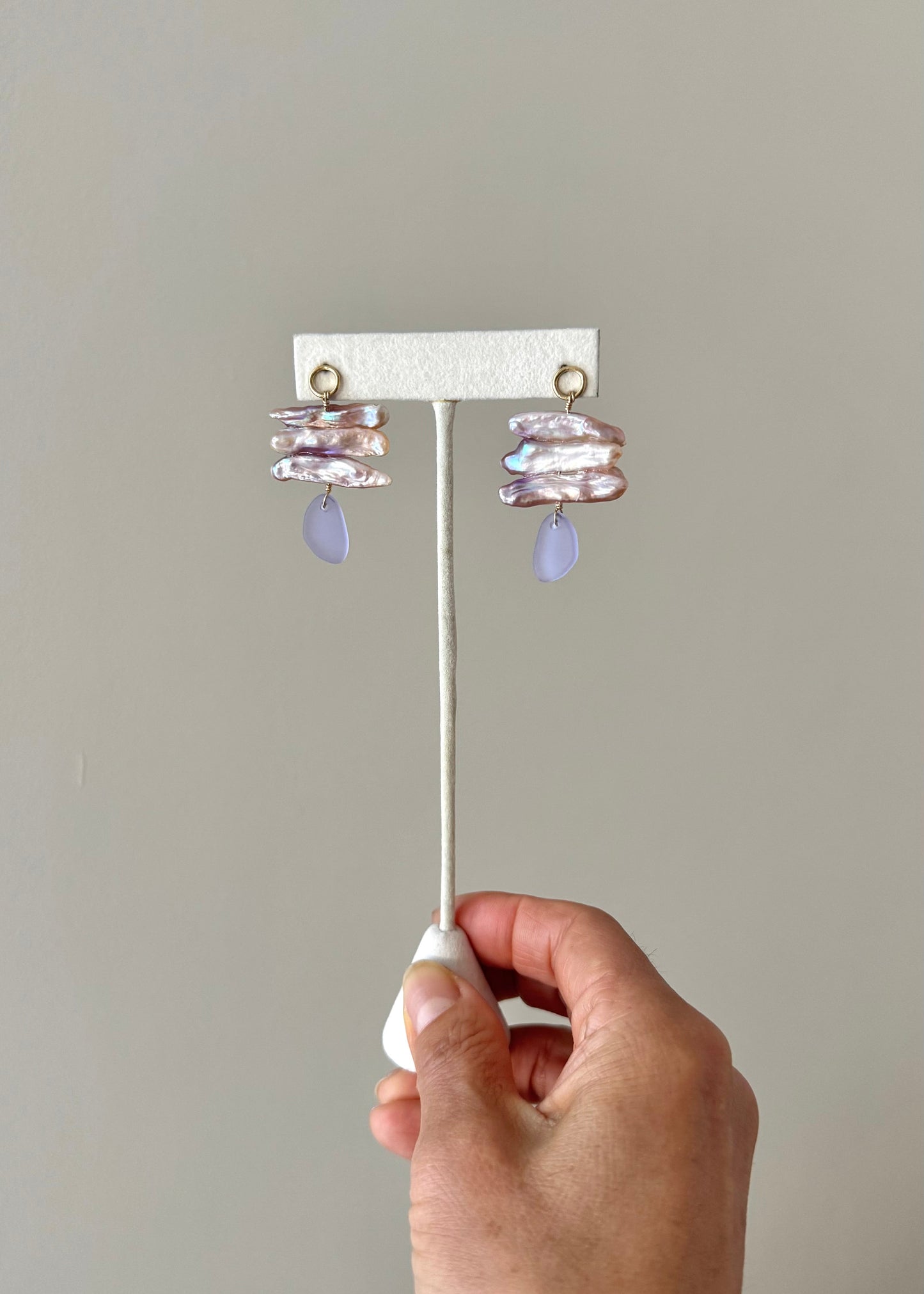 Dusk Light Pearl Earrings