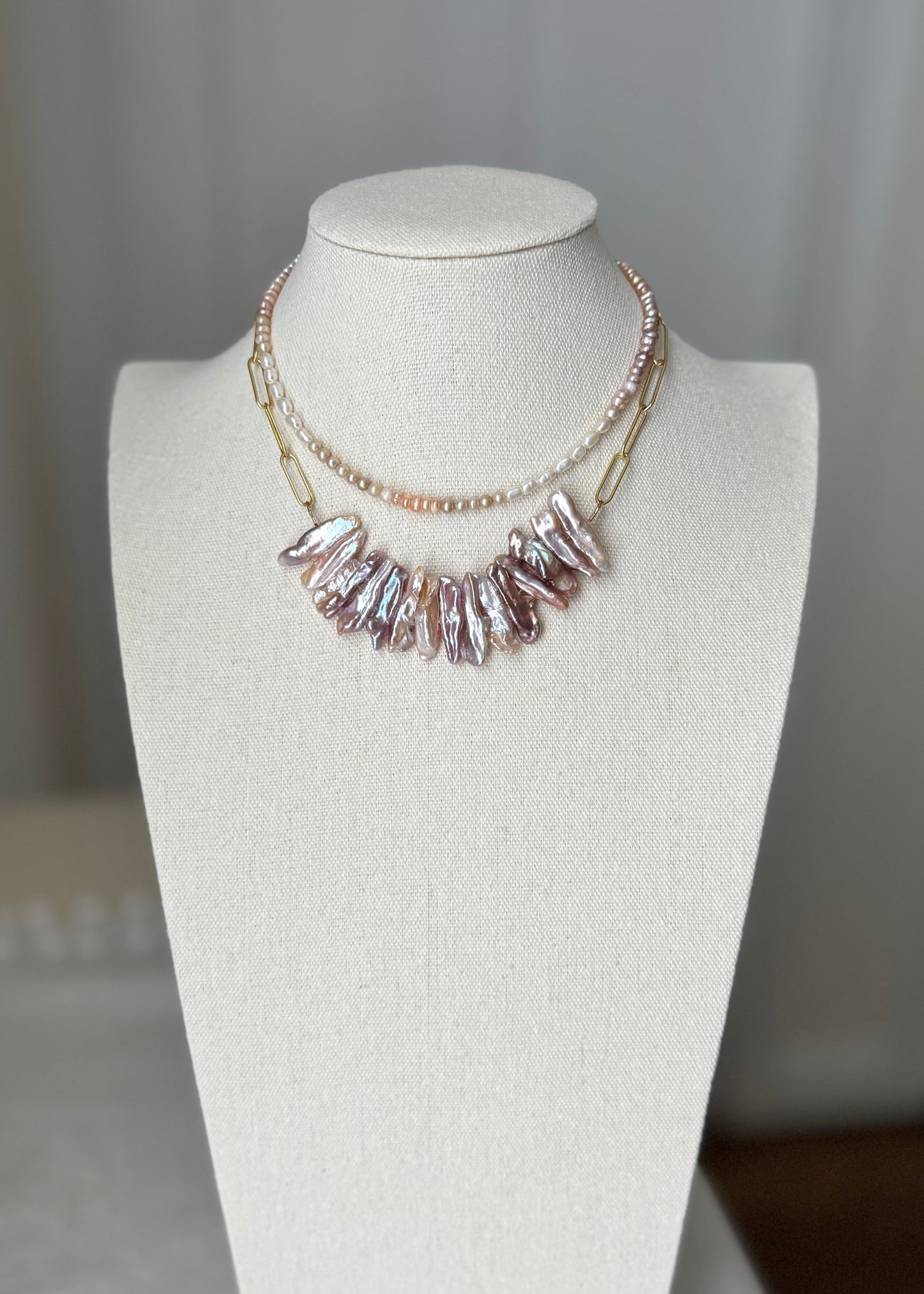 Soft Glow Pearl Collar Necklace