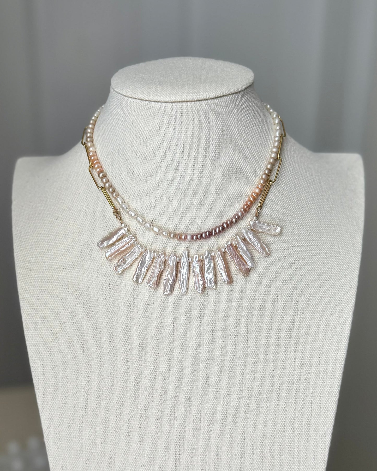 Moon Tide Pearl Collar Necklace