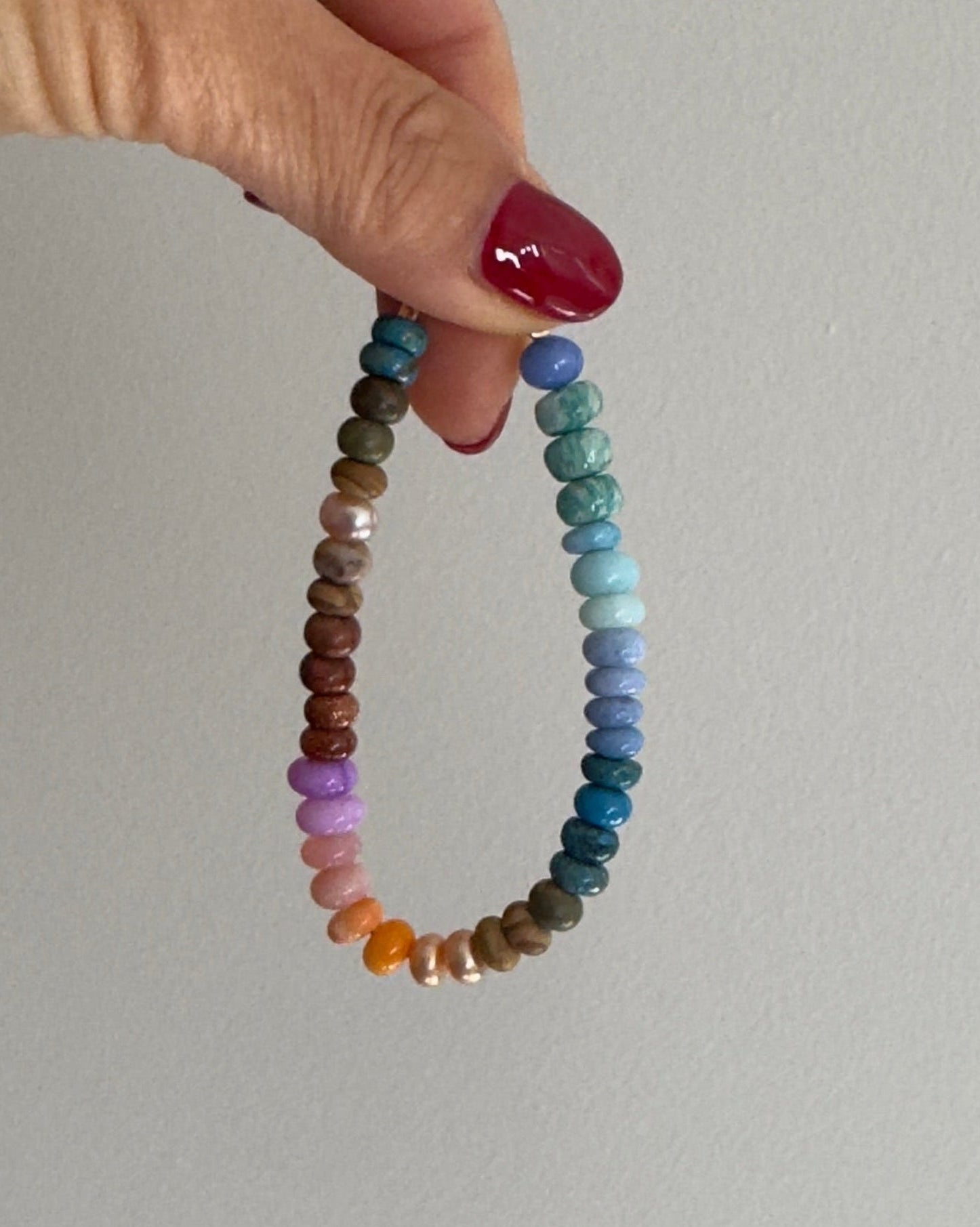 Ombré Gemstone bead bracelet in bright pretty autumn colors