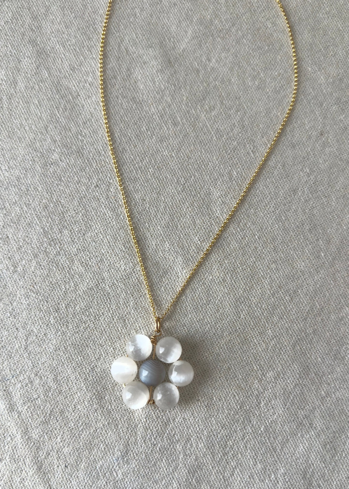 Flora Pendant — Cloud Bloom